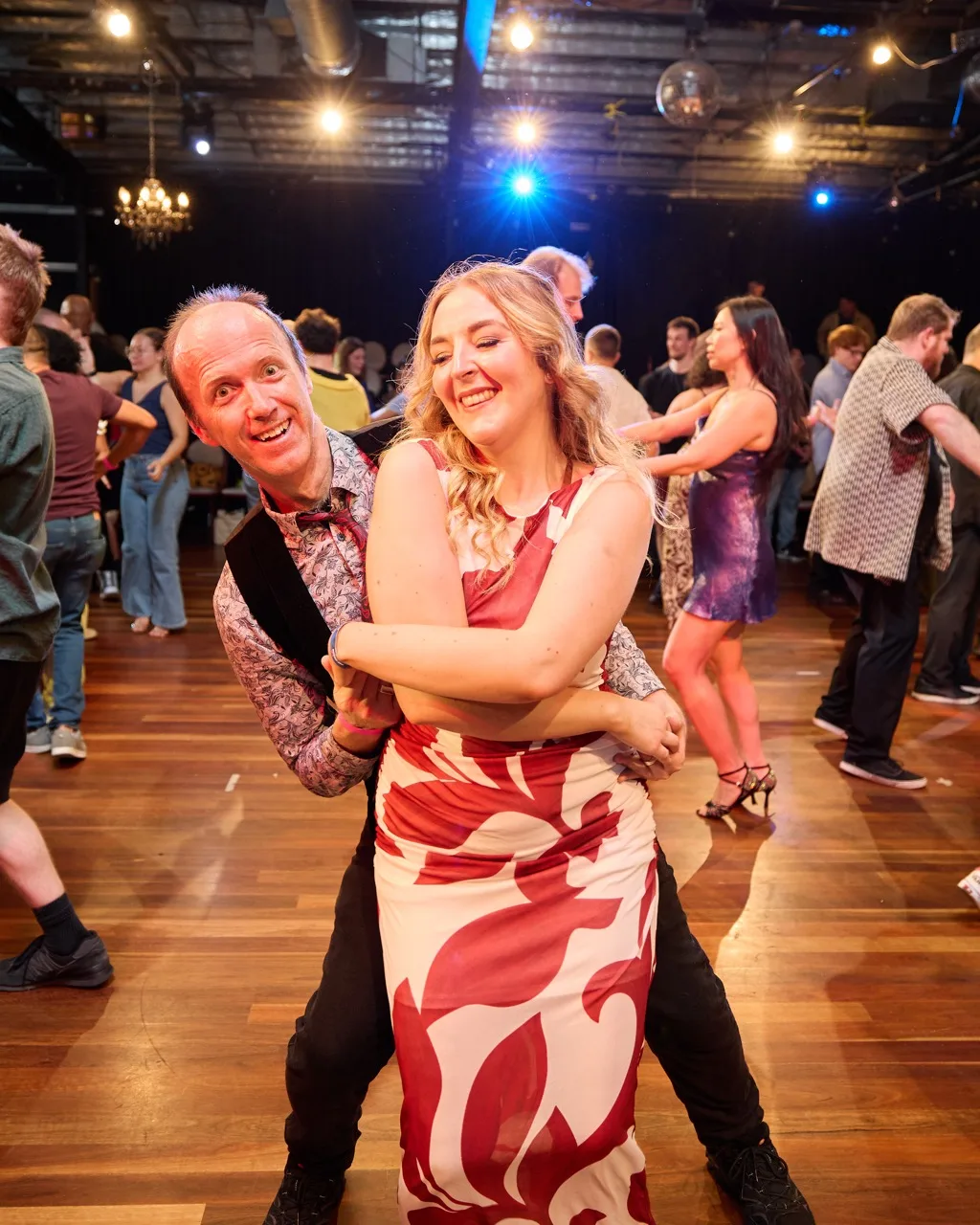 Bachata class at Cortés Dance