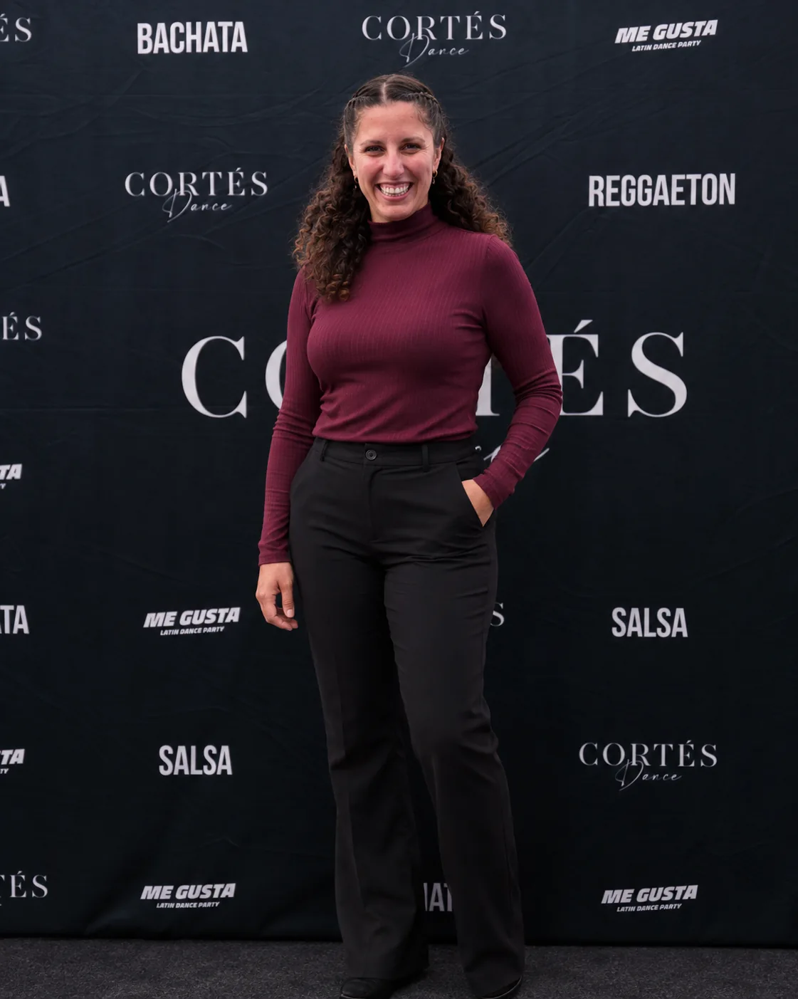 Amit, Cortés Dance secretary