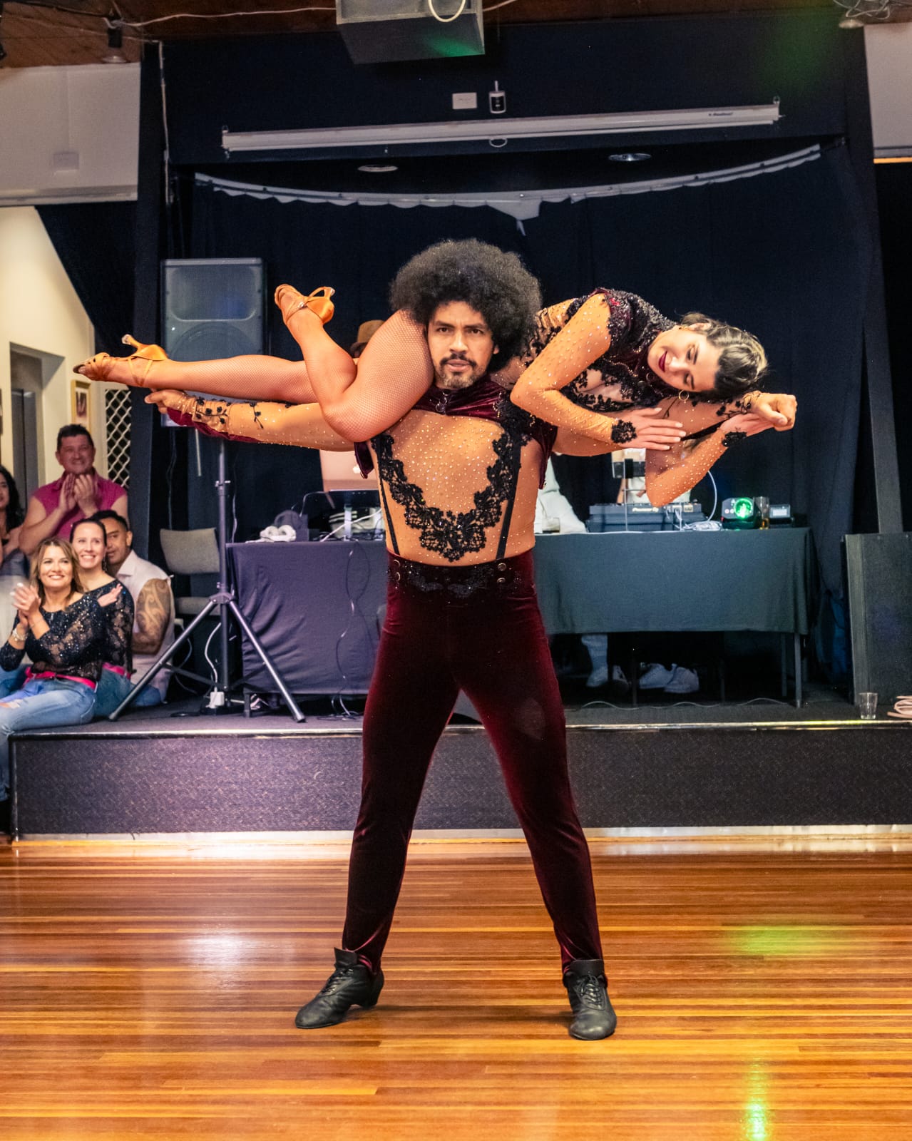 Pedro & Tiffany performing salsa